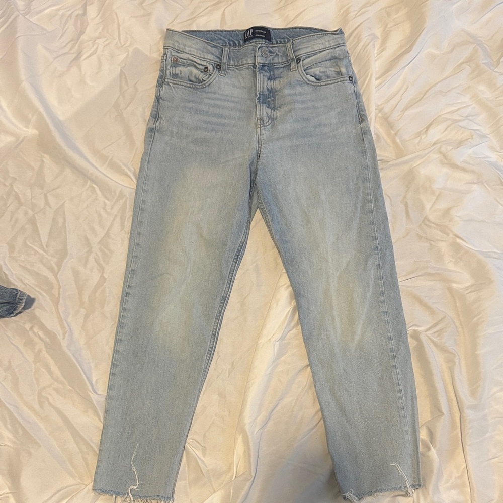 GAP Women's Light Wash Ankle Jeans